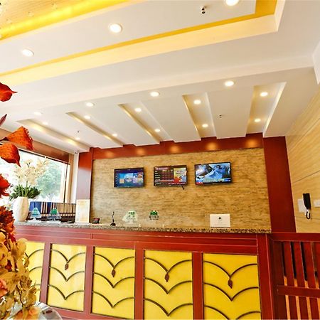 Greentree Alliance Shanghai Chongming Bayi Road Walking Street Hotel Exteriör bild