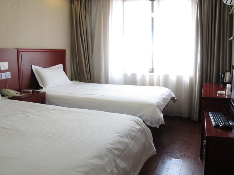 Greentree Alliance Shanghai Chongming Bayi Road Walking Street Hotel Exteriör bild