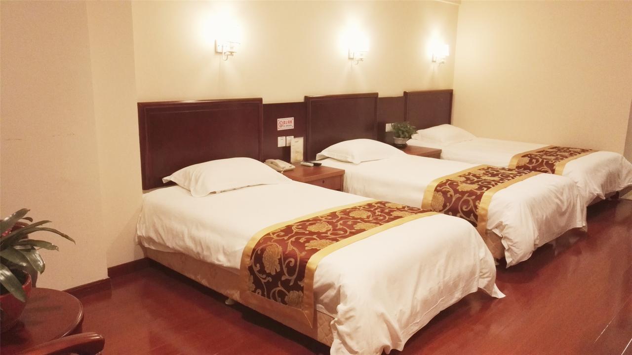 Greentree Alliance Shanghai Chongming Bayi Road Walking Street Hotel Exteriör bild