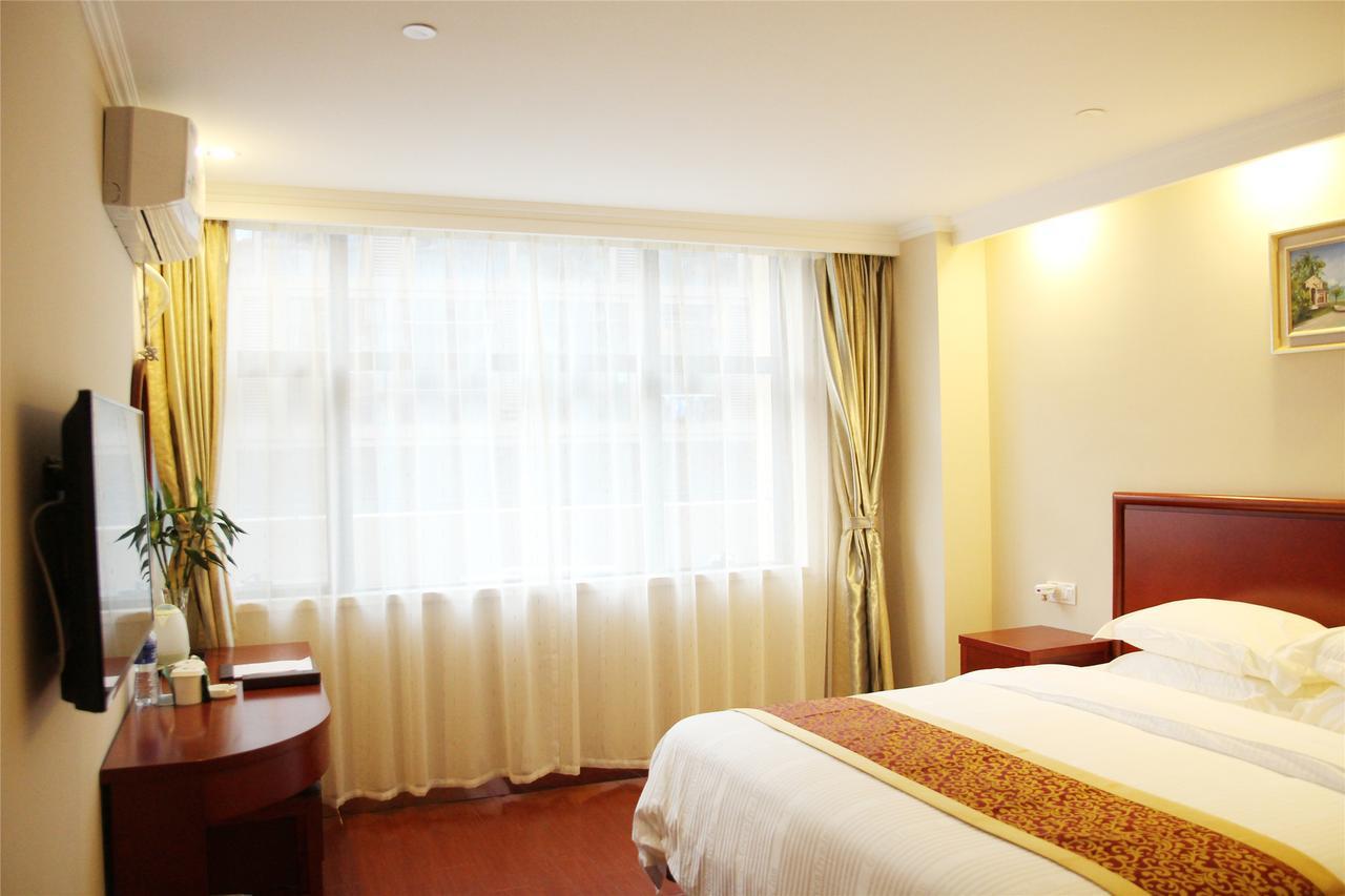 Greentree Alliance Shanghai Chongming Bayi Road Walking Street Hotel Exteriör bild